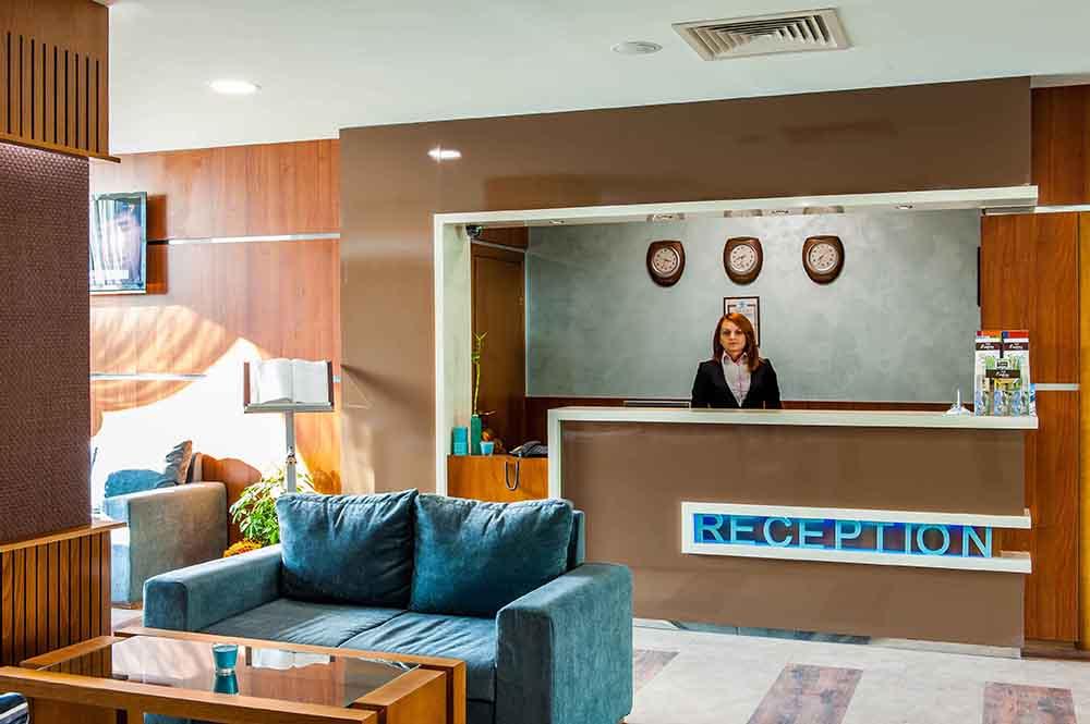 Vista Lobby Ezeretz