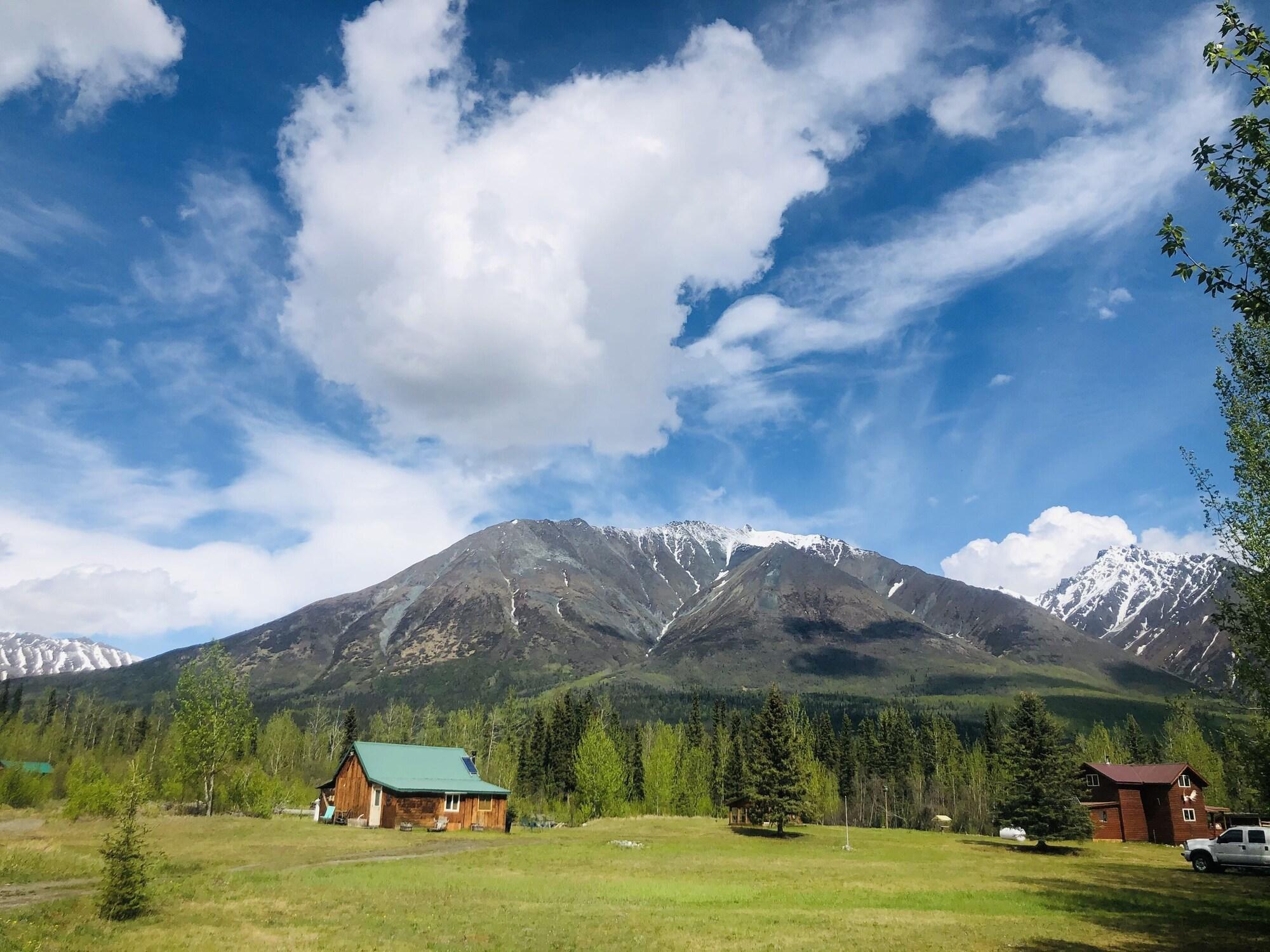 Vista Exterior Wrangell Mountain Lodge