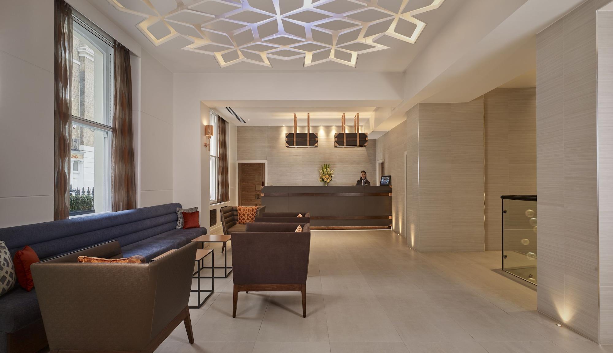 Vista Lobby Norfolk Towers Paddington Hotel