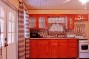 Alojamiento - ONE BEDROOM APARTMENT