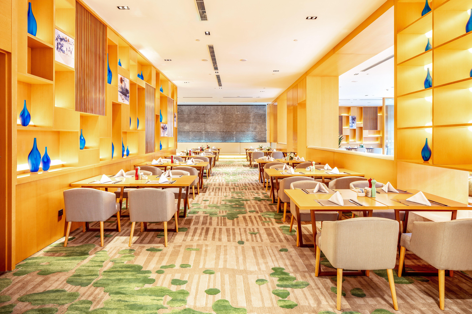 Restaurant Holiday Inn Neijiang Riverside by IHG