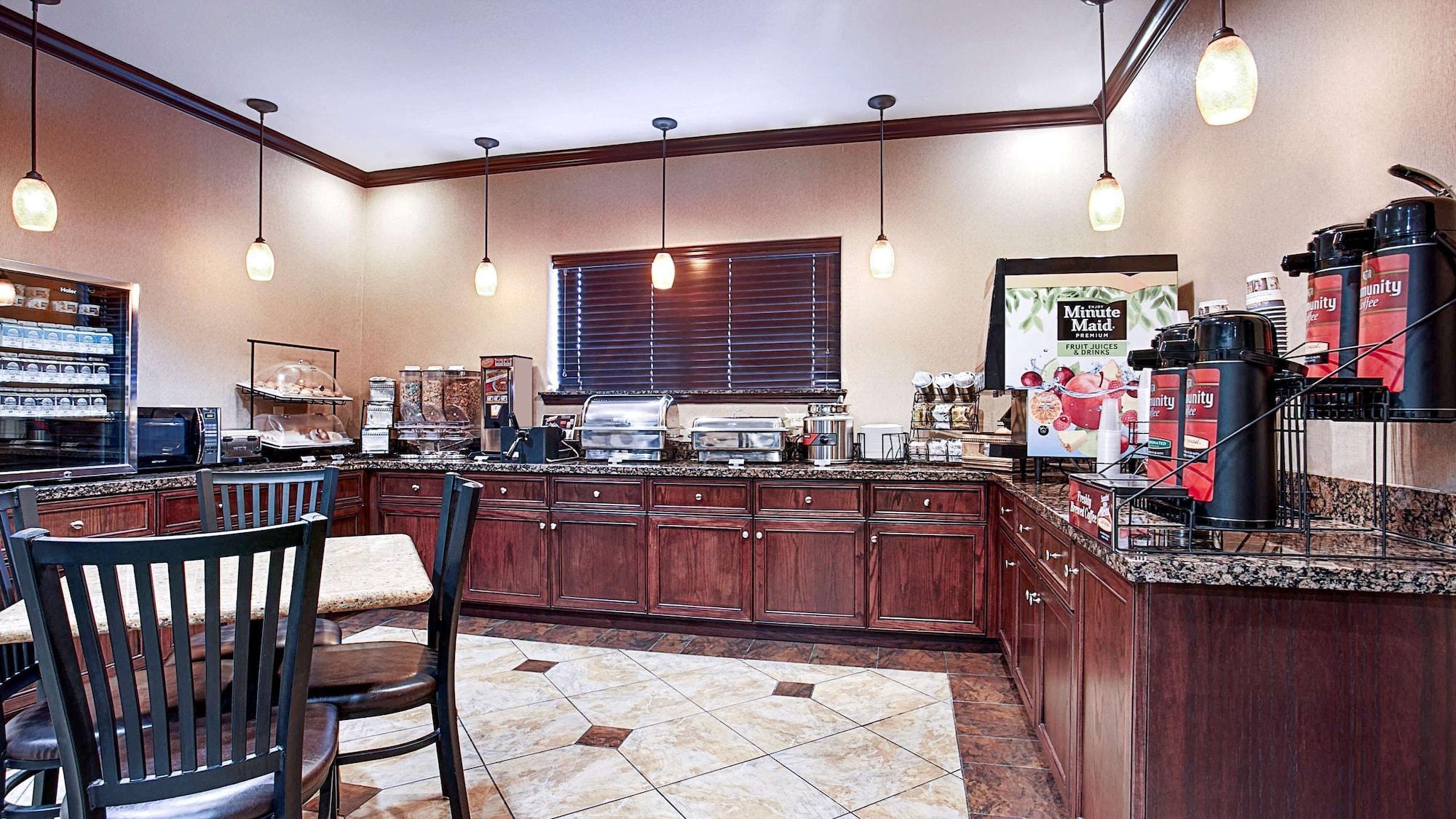 Restaurant Best Western Plus Royal Mountain Inn & Suites