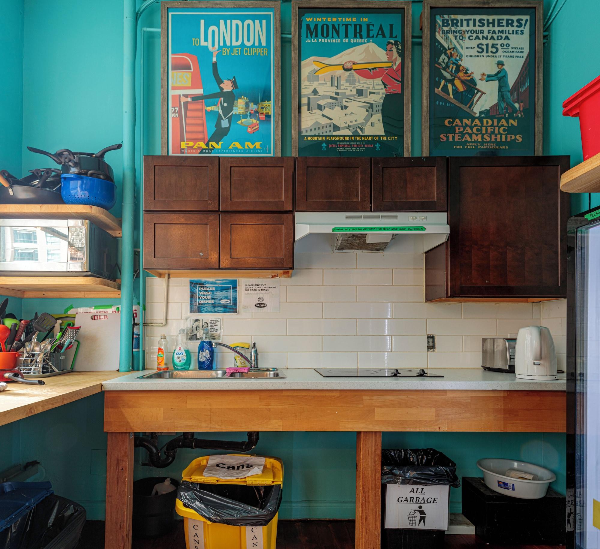 Comodidades do estabelecimento Cambie Downtown Hostel