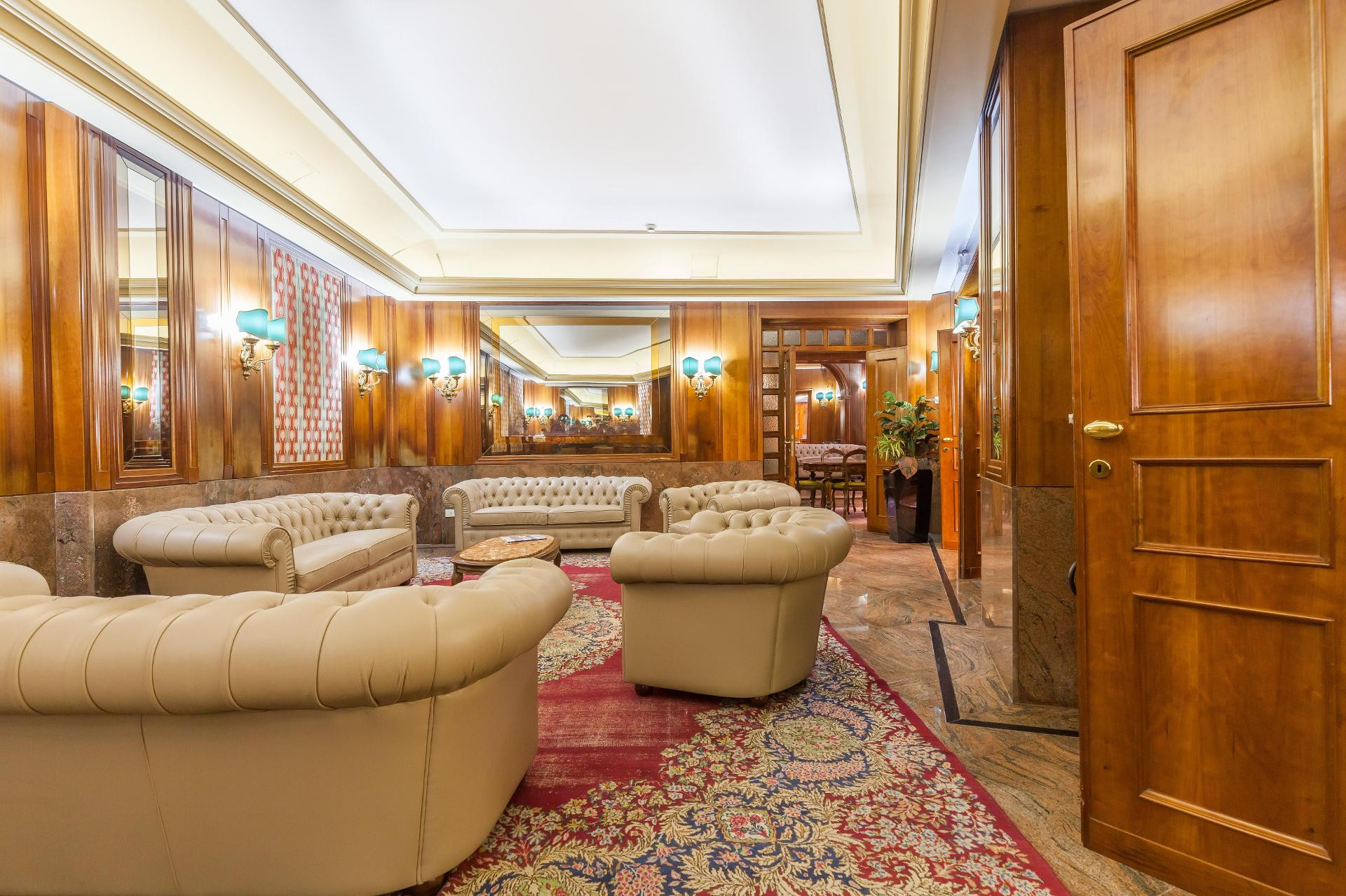 Vista Lobby Hotel Galles