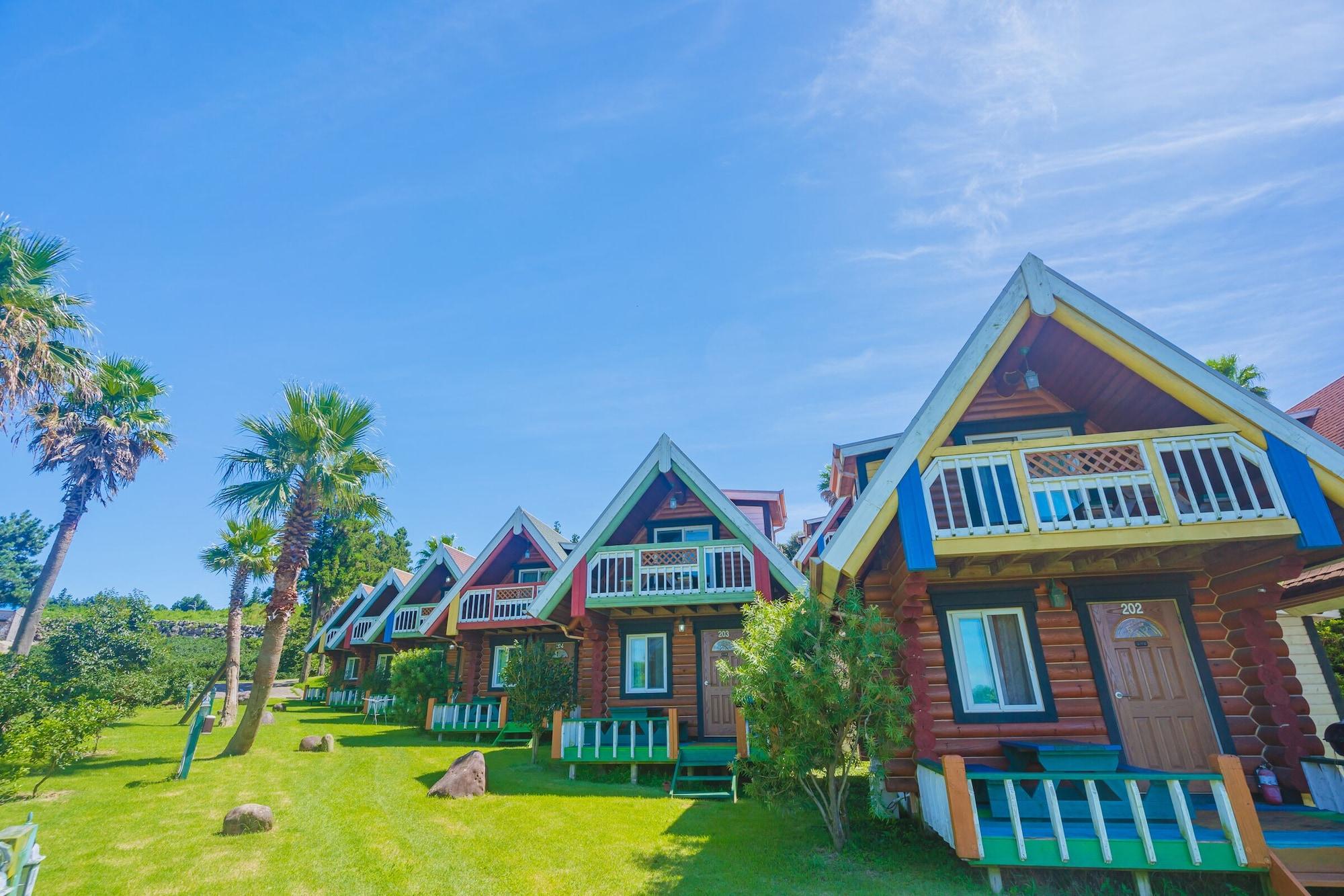 Varios Jeju Jungmun Log Pension & Resort