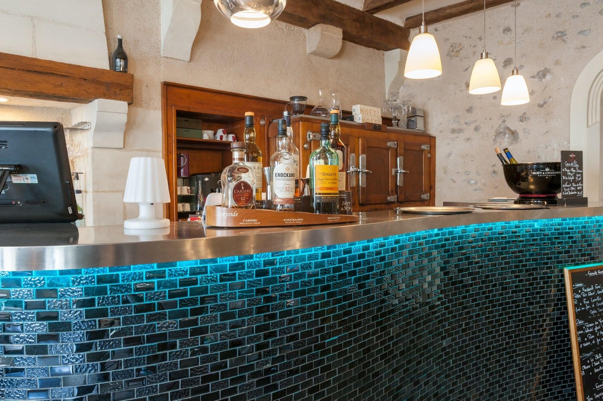 Bar/Salón Boutique Hotel & Restaurant, Le XII - Douze de Luynes