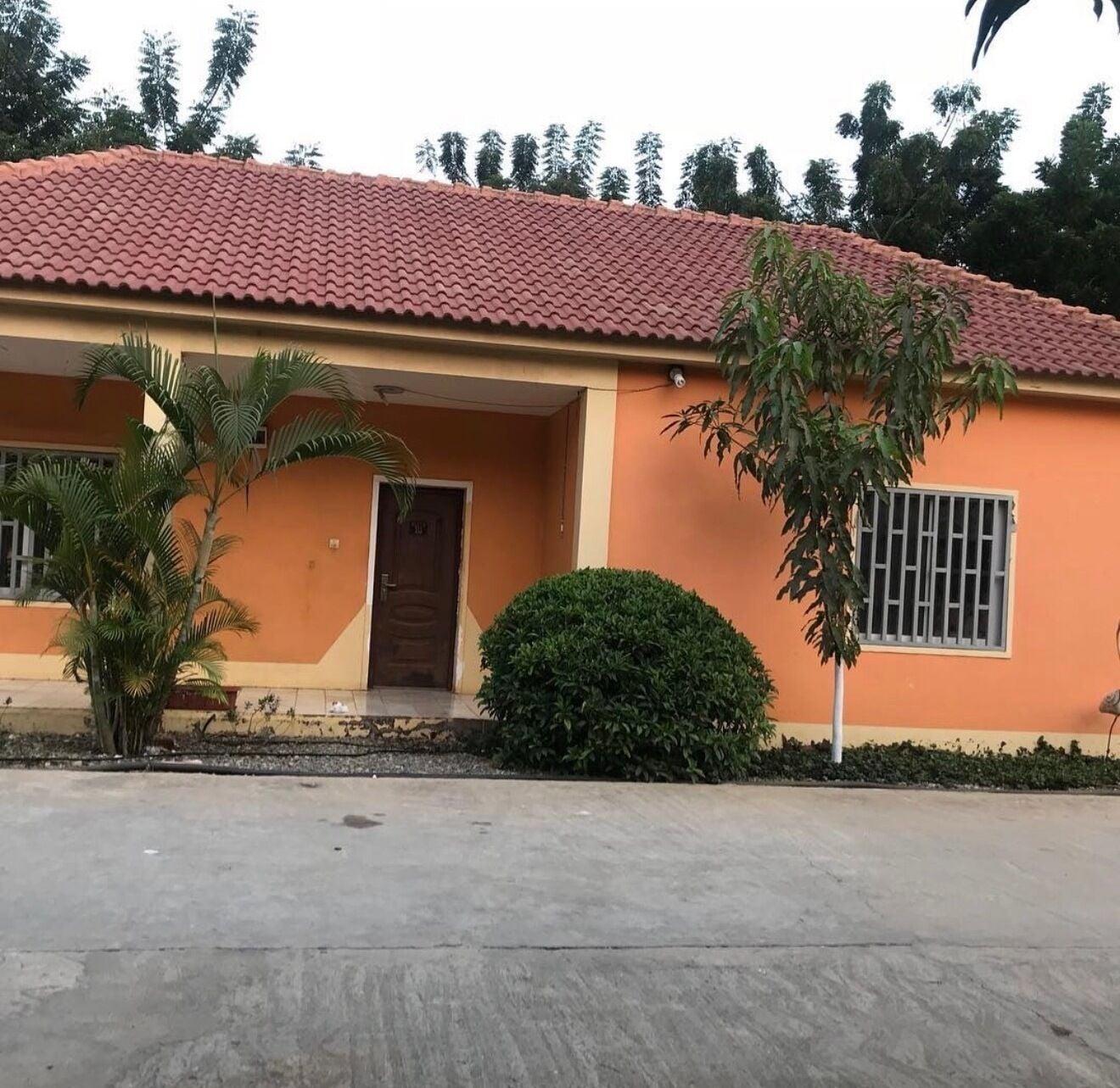 Vista Exterior Hotel Hram