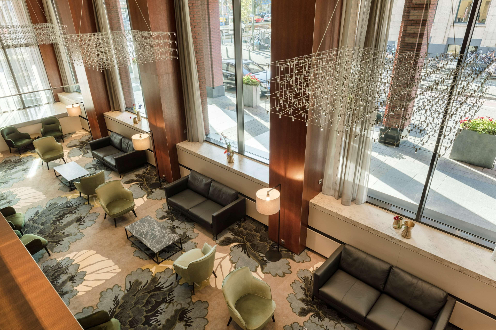 Vista Lobby Hilton The Hague
