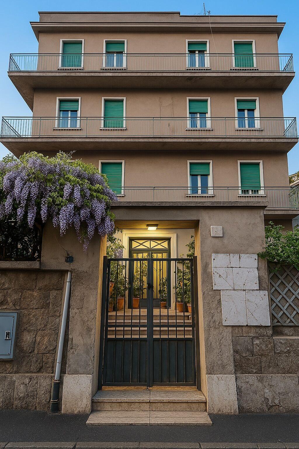 Vista Exterior Colosseo Rooms
