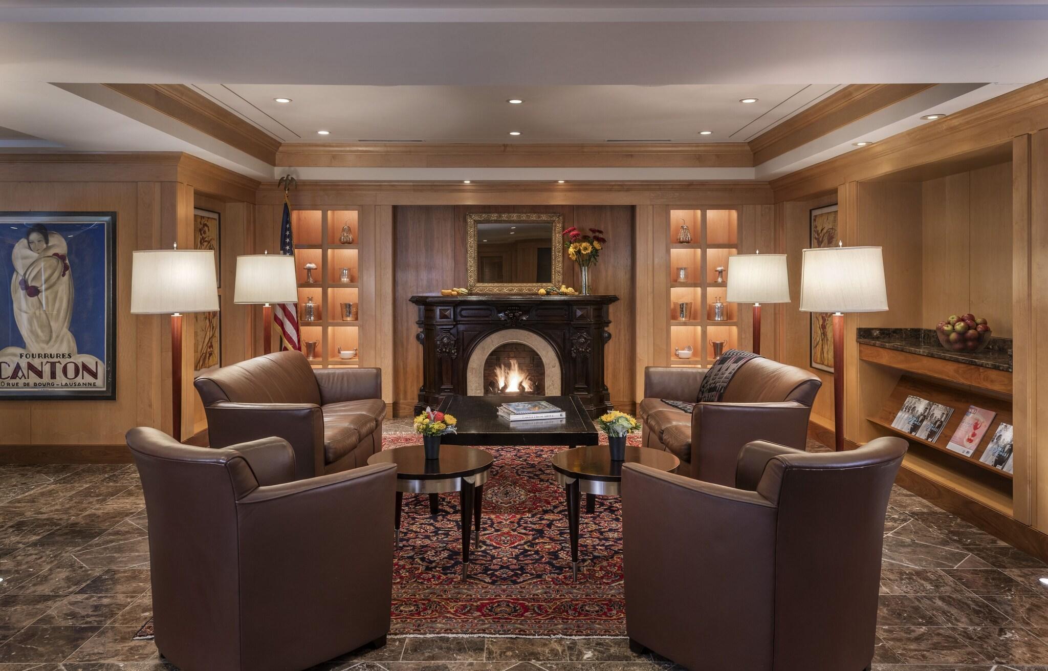 Vista Lobby Beechwood Hotel
