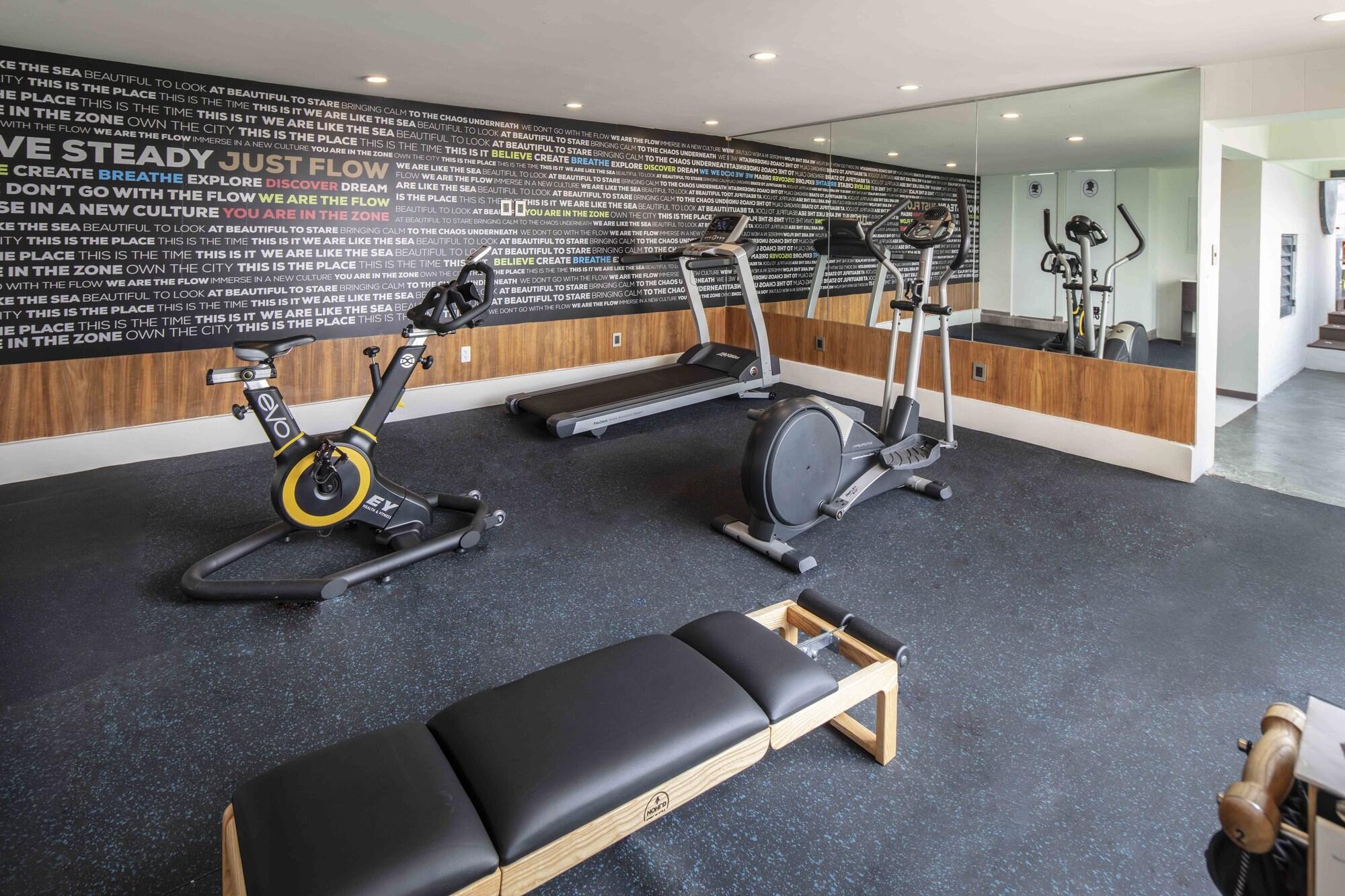 Gimnasio FlowSuites WTC