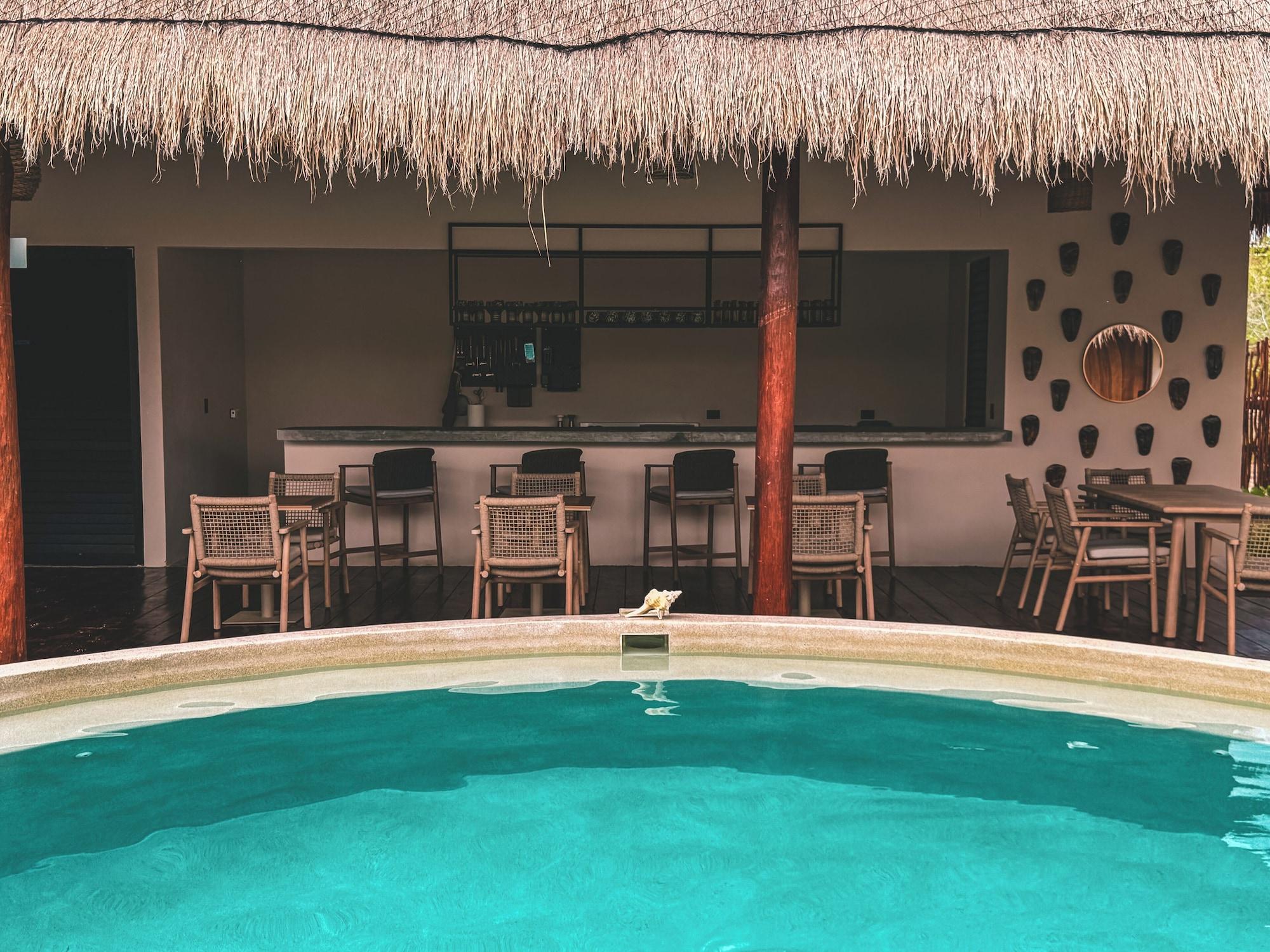 Bar/Salón Casa Marassi Holbox