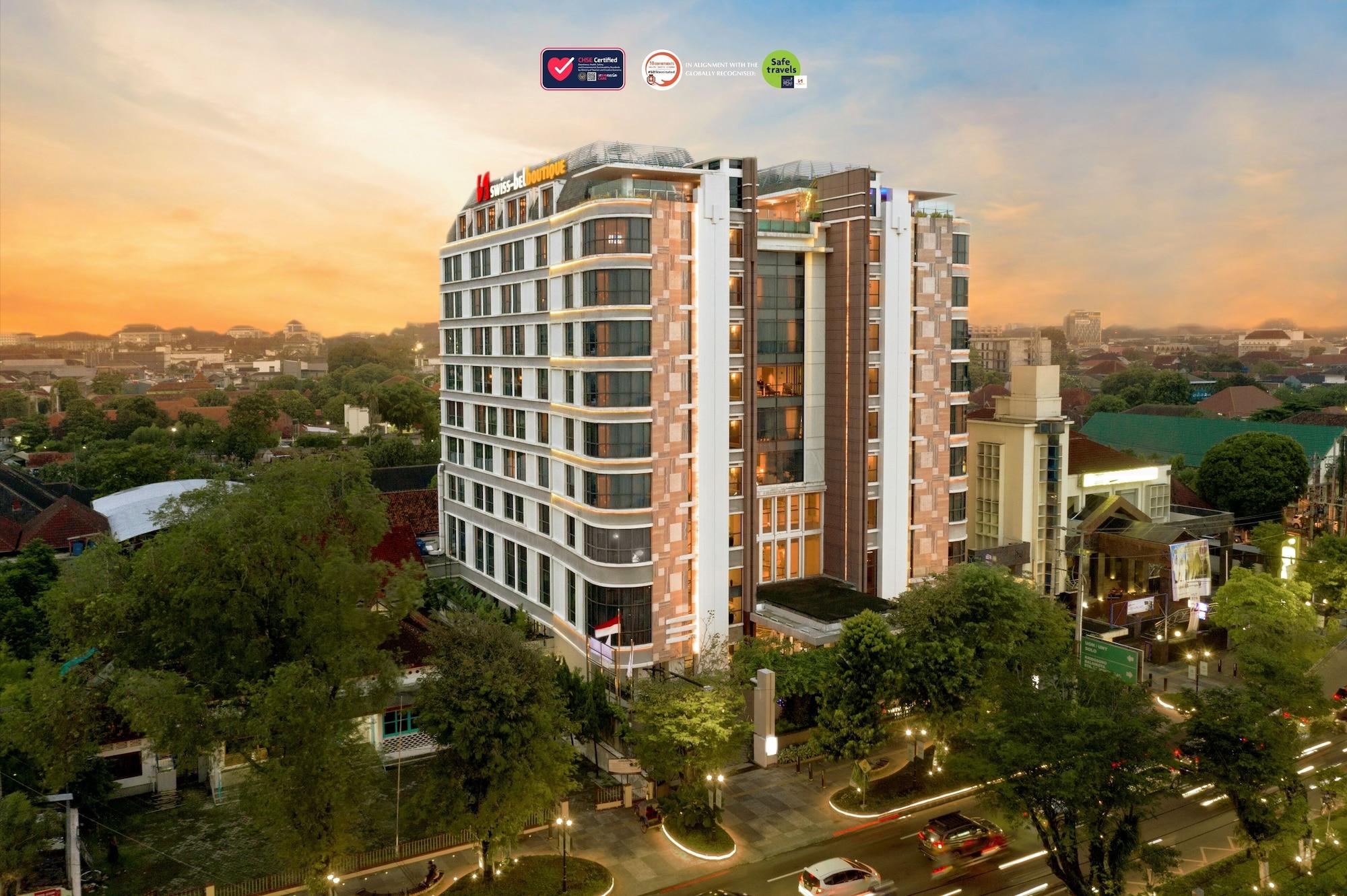 Vista Exterior Swiss-Belboutique Yogyakarta