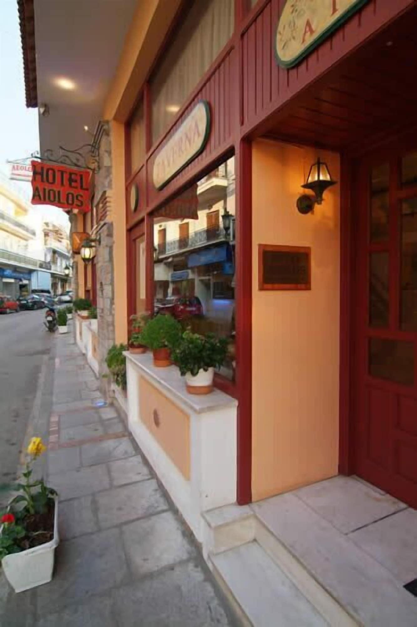 Vista Exterior Aiolos Hotel