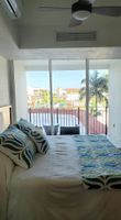 Alquiler Vacacional - Beachfront 1 br. condo with private hot tub at Gran Venetian Puerto Vallarta