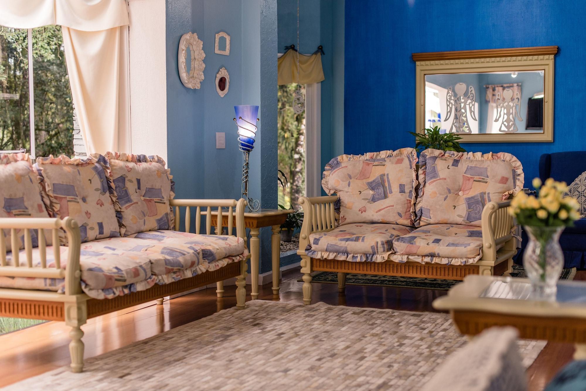 Bar/Salón Pousada Jardim Azul