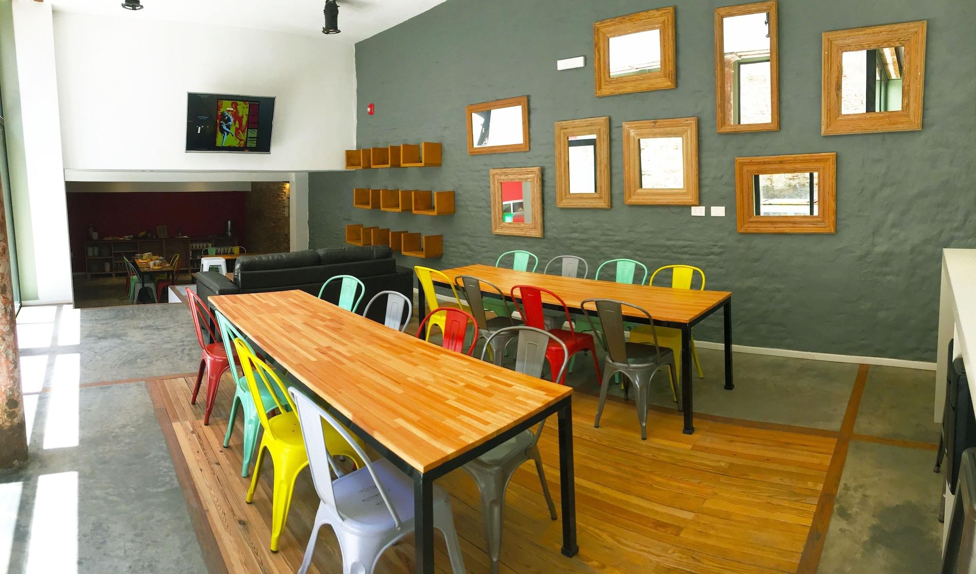 Varios Circus Hostel&Hotel Montevideo
