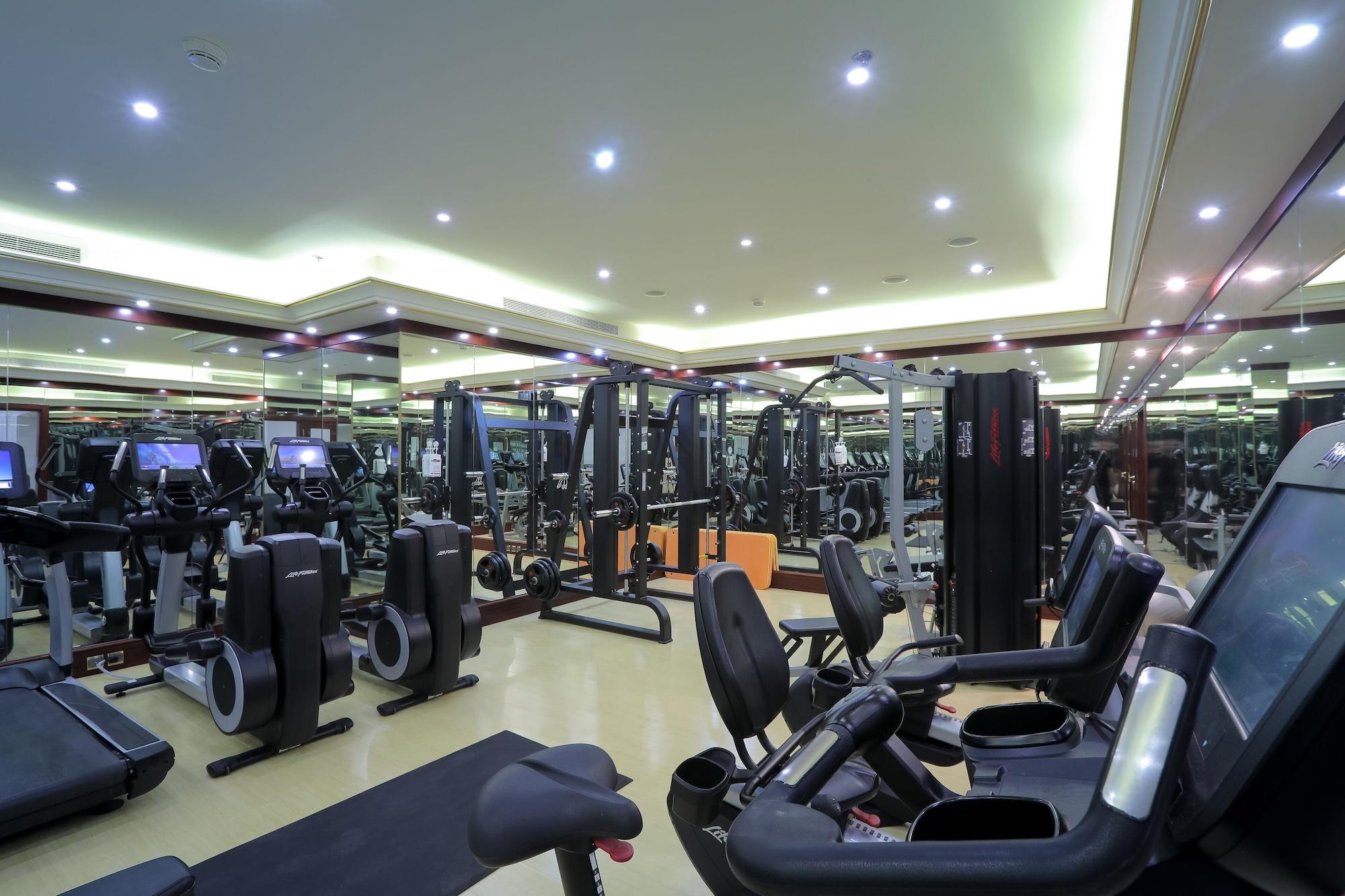 Gimnasio Mövenpick Hotel City Star Jeddah