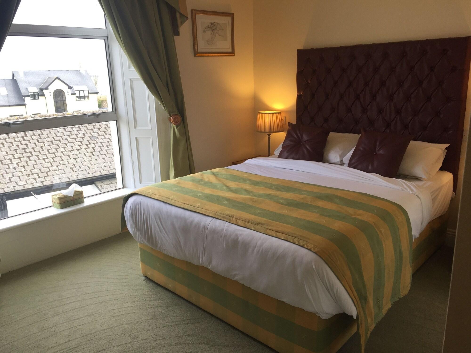 Varios Faythe Guesthouse