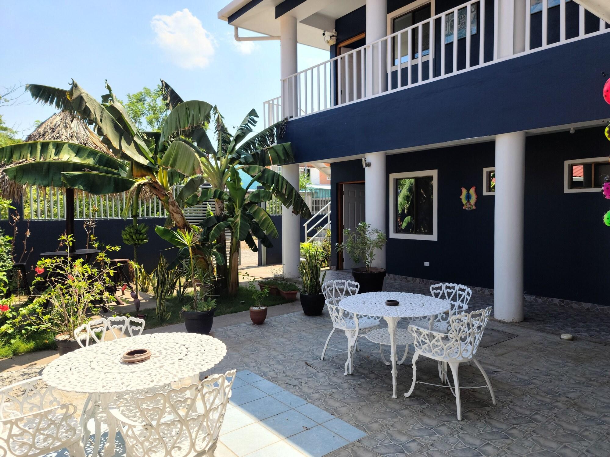 Vista Lobby Hotel Montecristi near the Airport