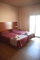 Hospedagens - Hostal Alamare