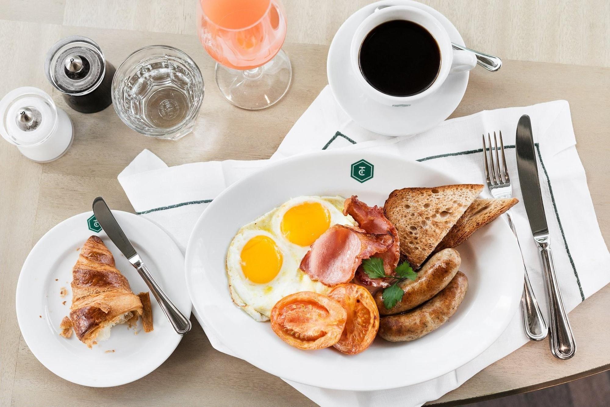 Restaurant Holiday Home 'suite Sarandrea' in Rome Vatican Saint Peter Area