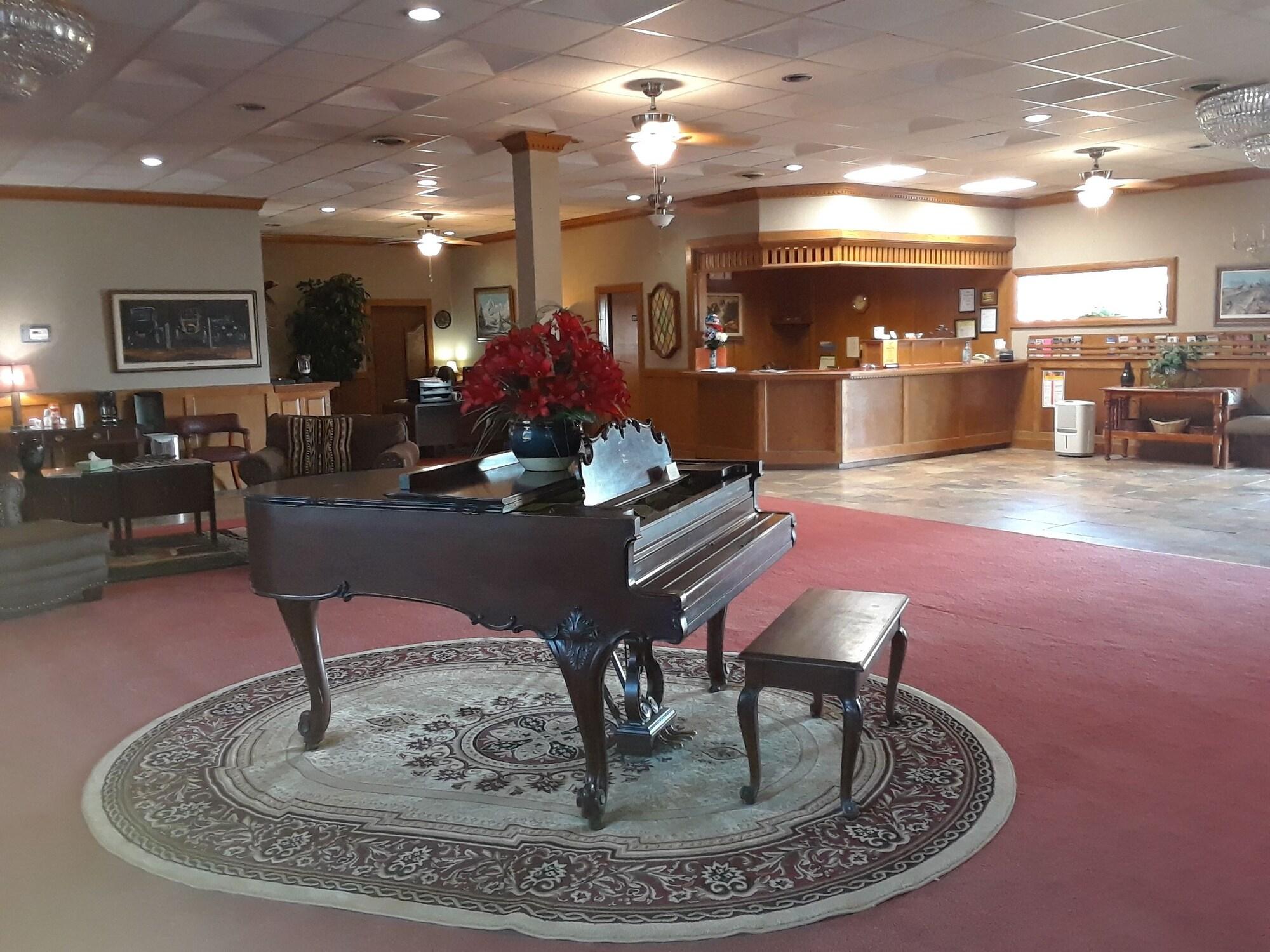 Vista Lobby Cedar Glade Resort