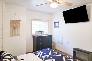 Alquiler Vacacional - Sierra Pine Retreat w/Furnished Deck, BBQ & Outdoor Firepit