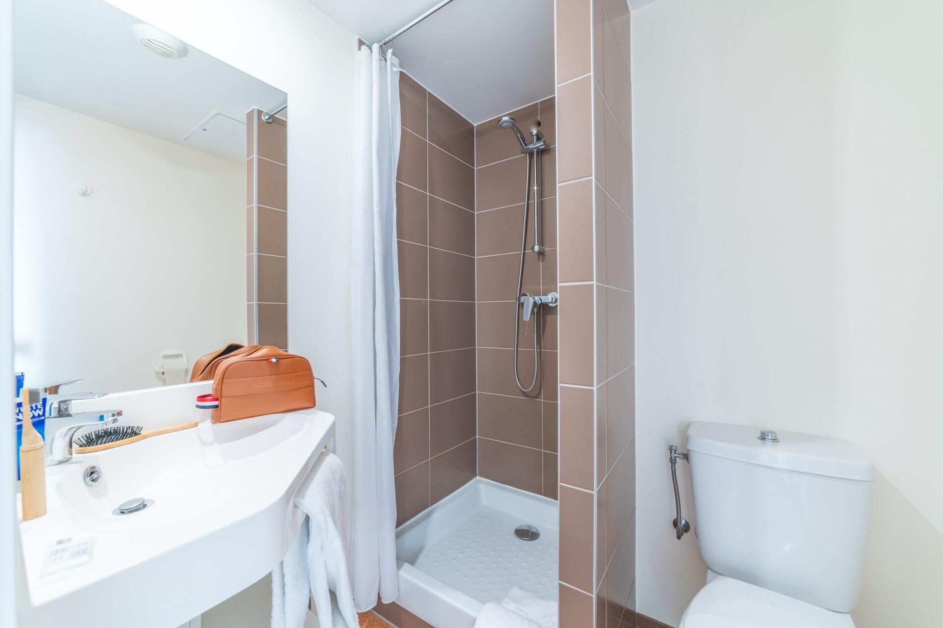 Equipamiento de Habitación Montempô Apparthôtel Paris Vélizy