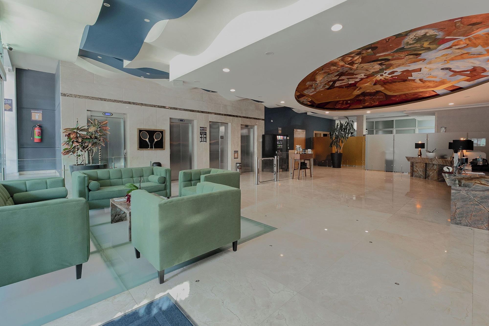 Vista Lobby The Sapphire Room