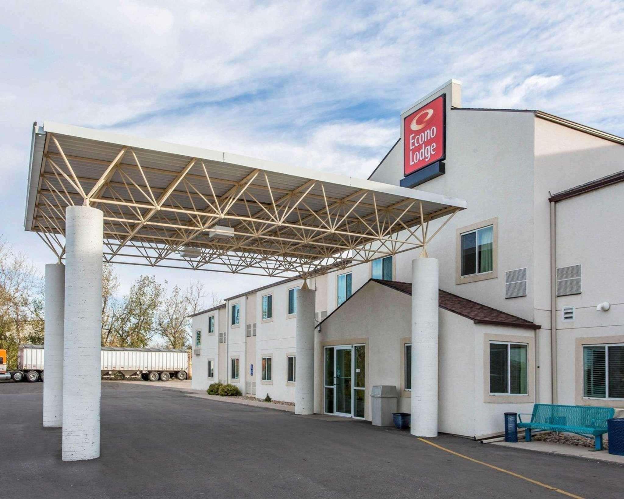 Vista Exterior Econo Lodge Belle Fourche