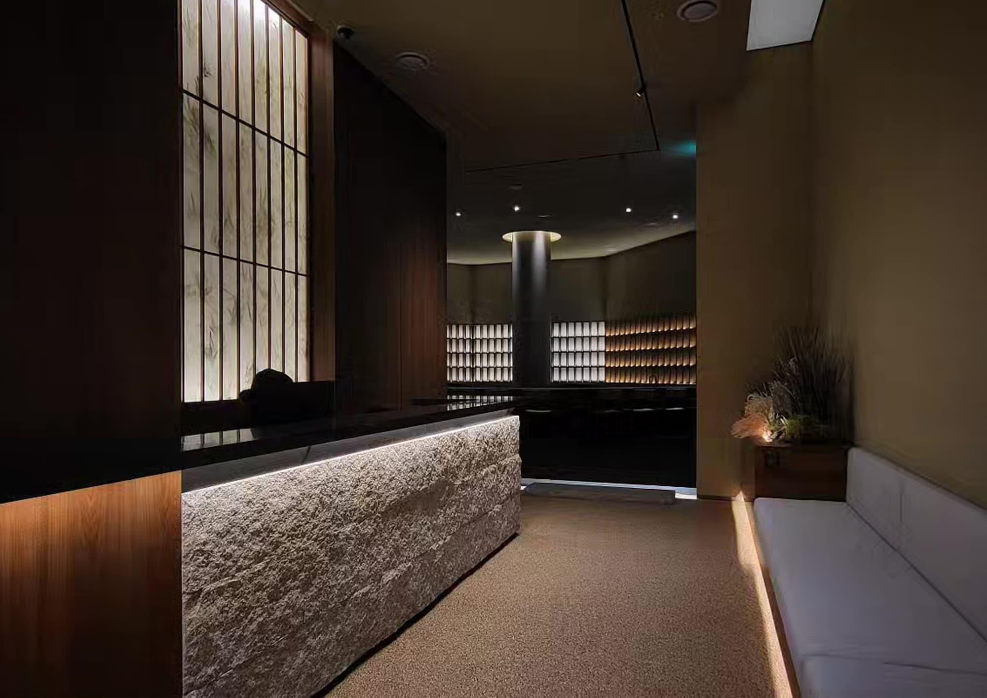 Vista Lobby UH Suite The Gangnam