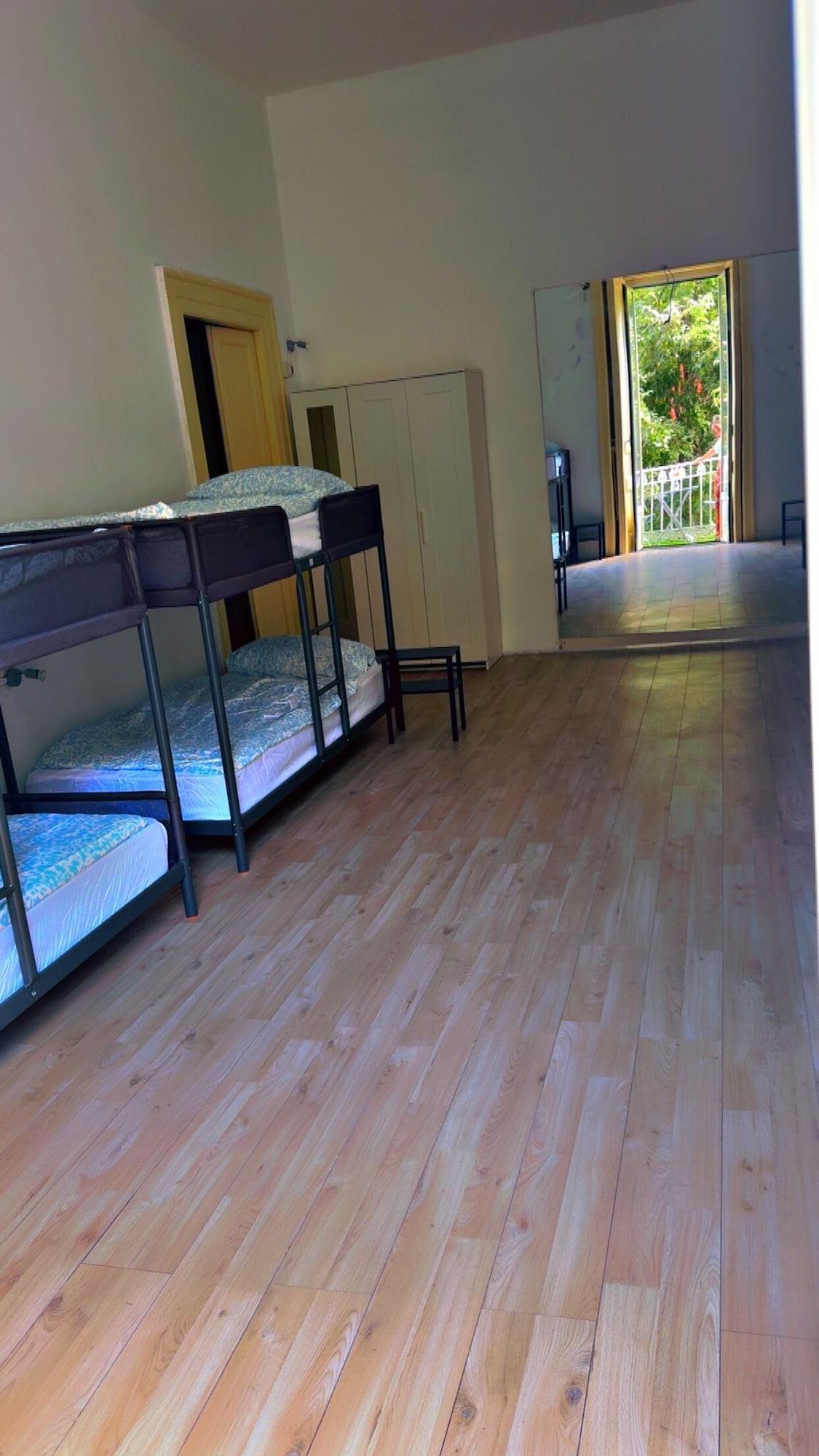 Habitación Ostello Dolce di Monica