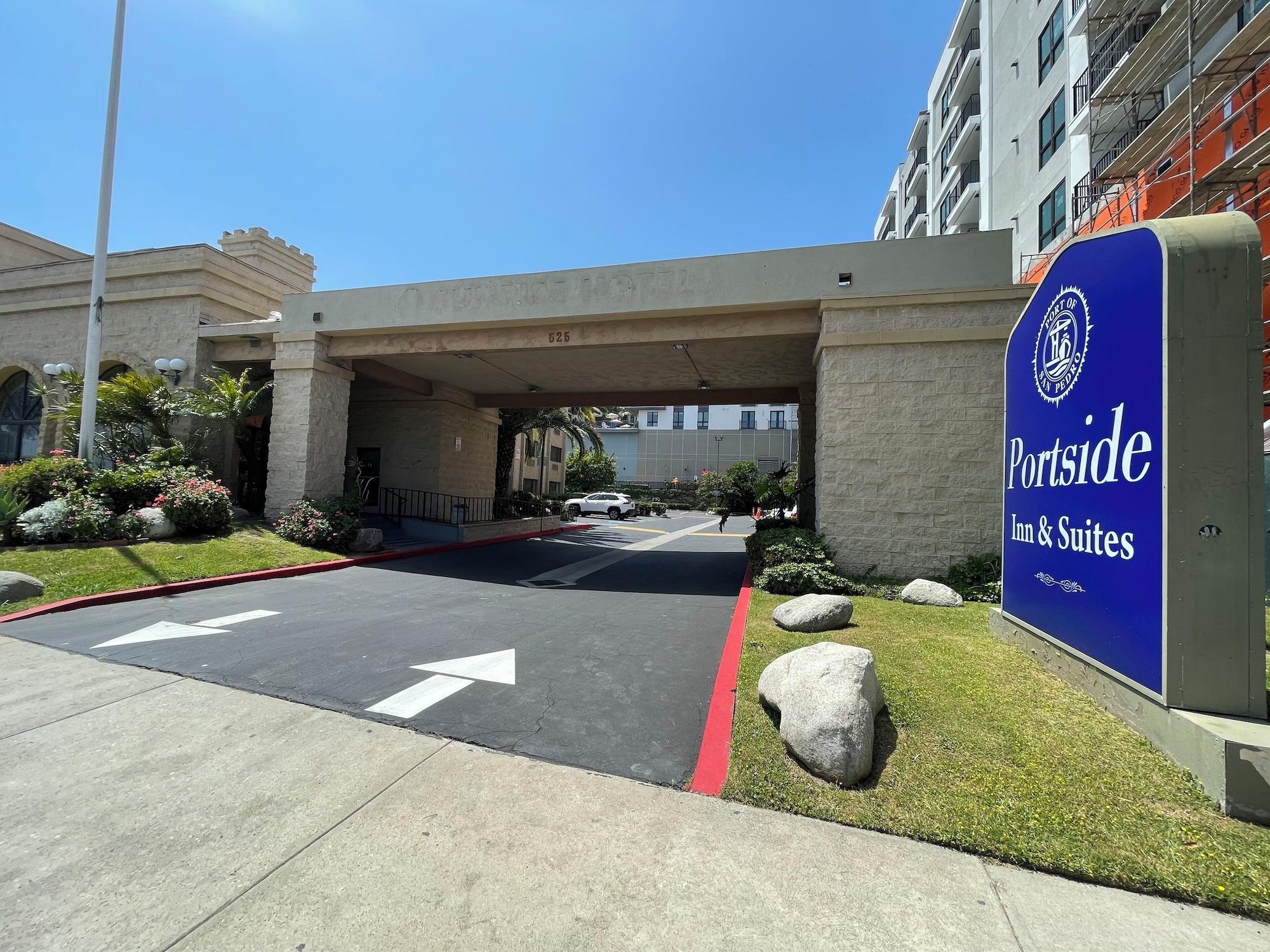 Varios Portside Inn & Suites