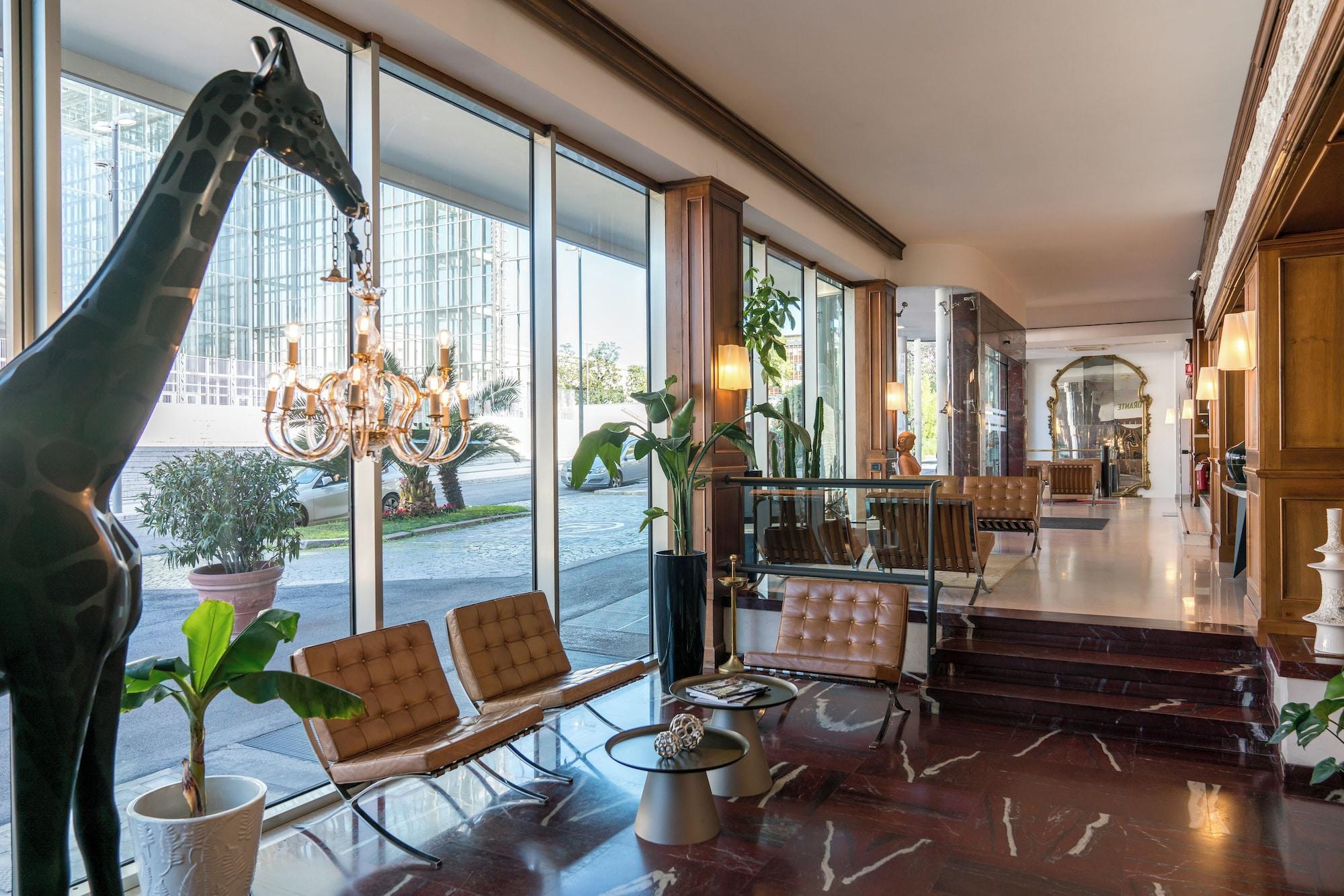 Vista Lobby Hotel Dei Congressi