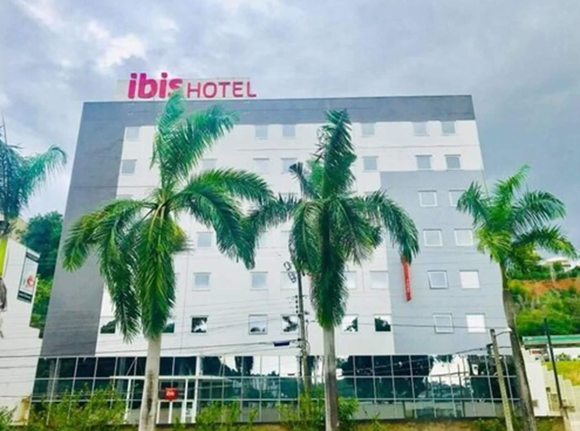 Vista Exterior Ajax Hotel