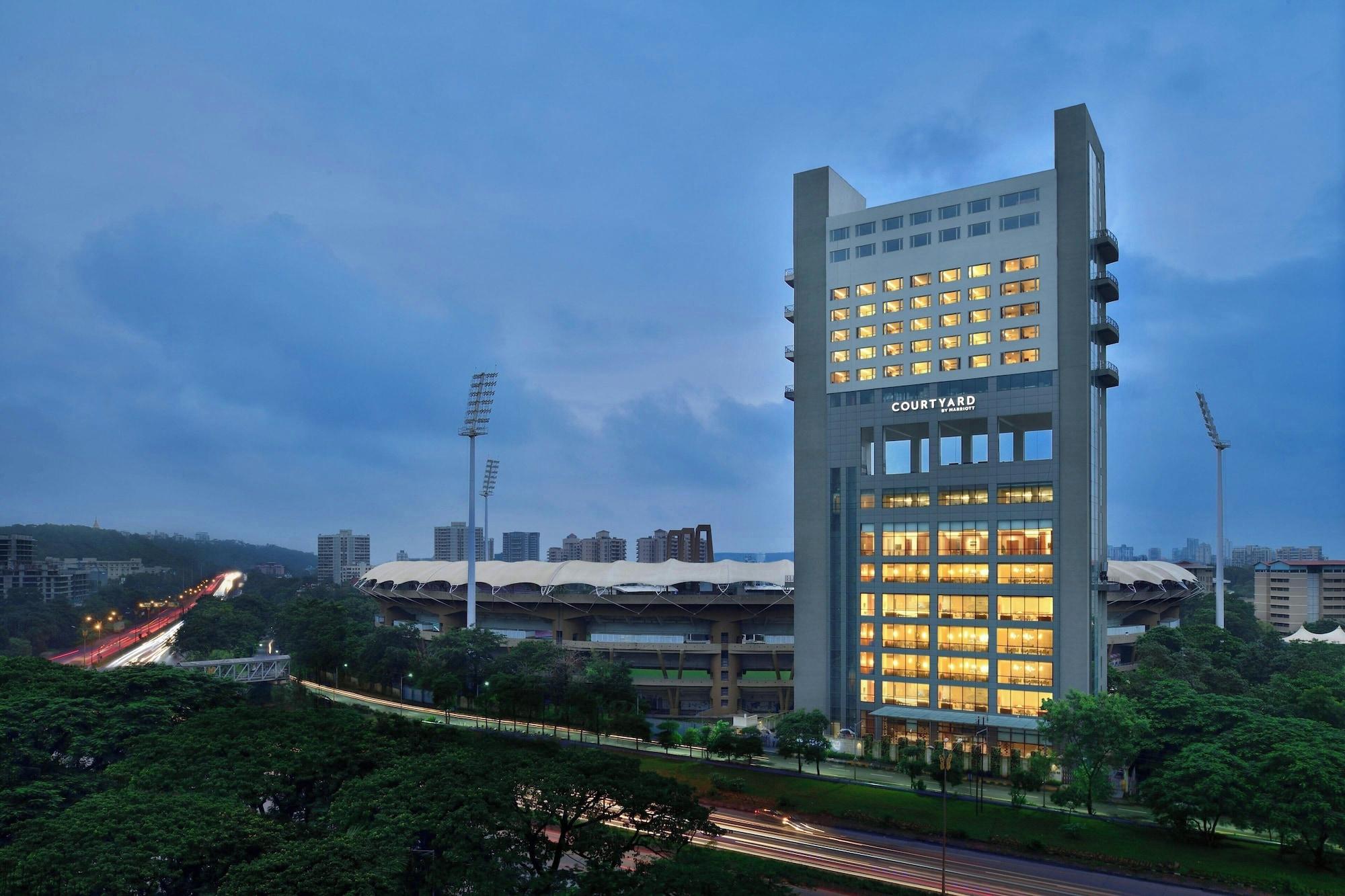 Vista Exterior Courtyard By Marriott Navi Mumbai