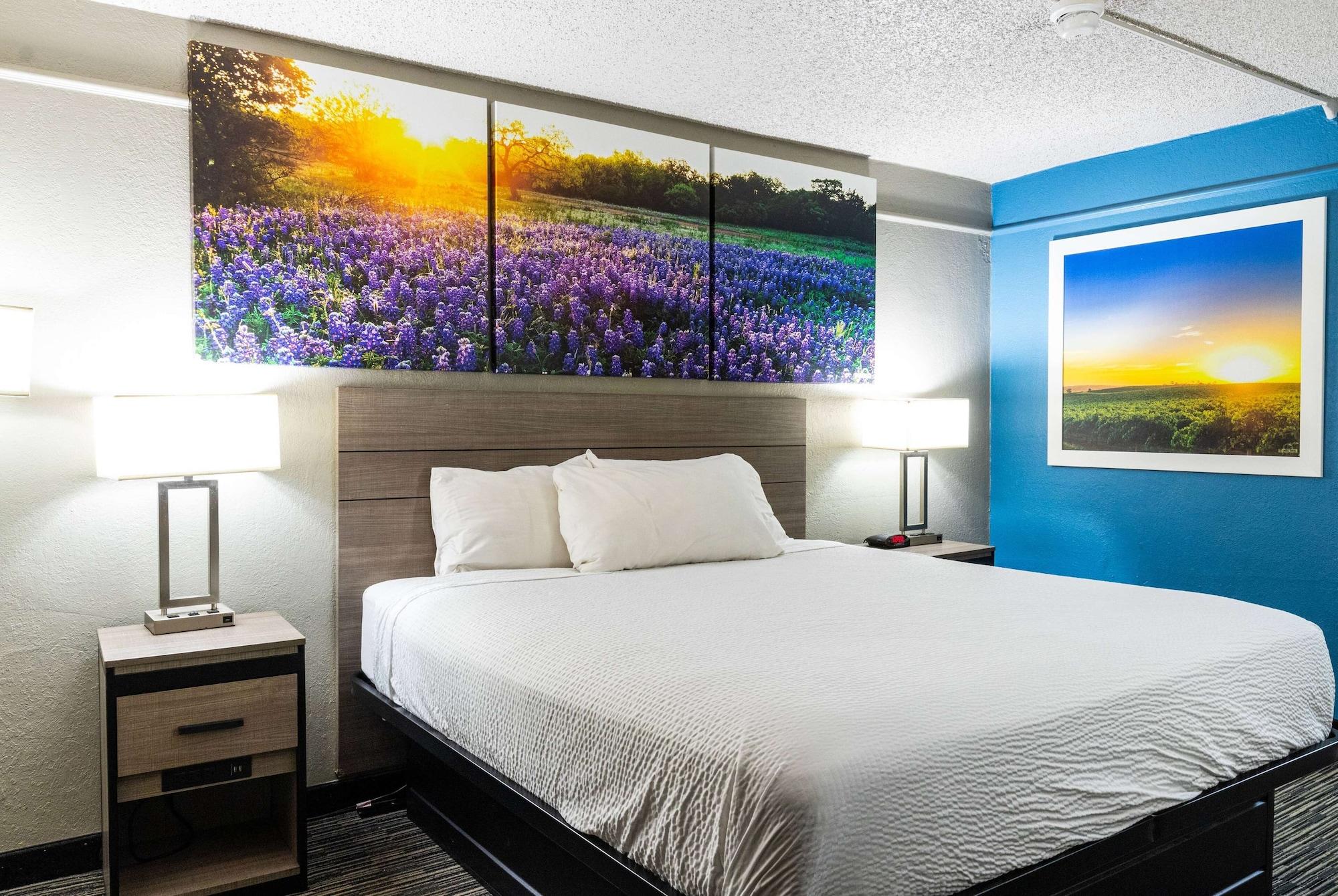Habitación Days Inn by Wyndham Central San Antonio NW Medical Center