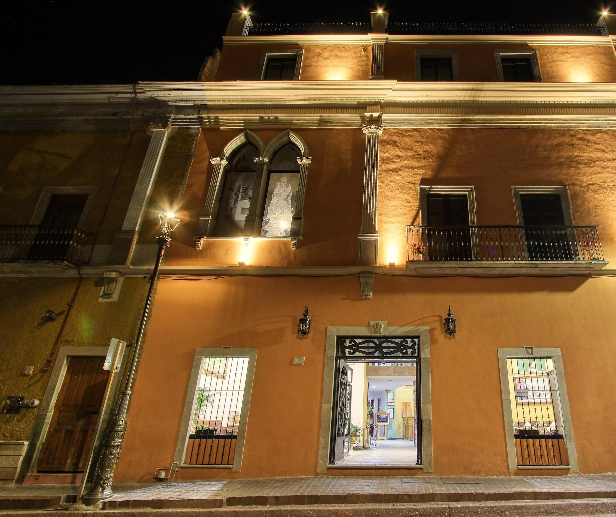 Varios Hotel Mansión del Cantador