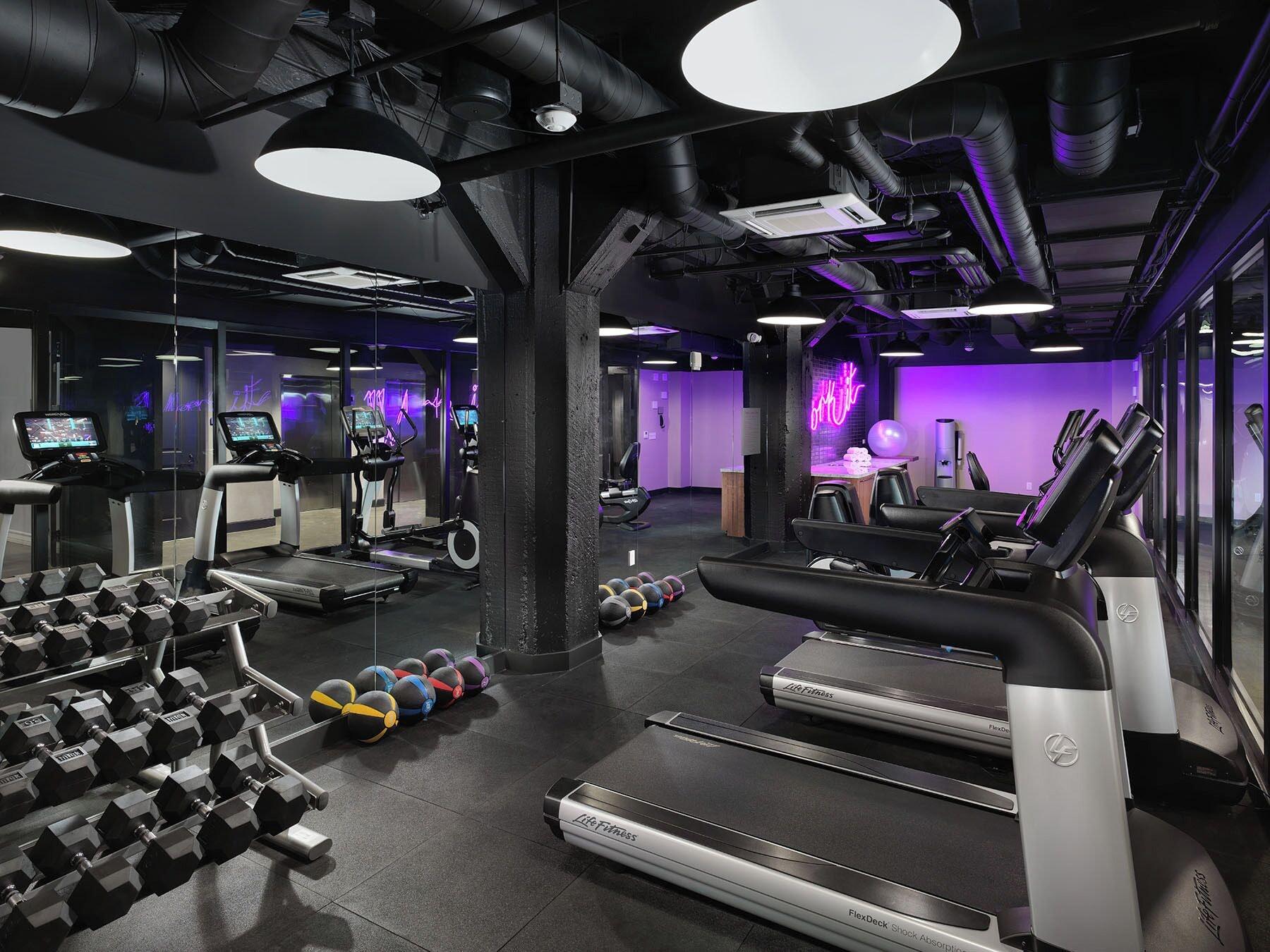 Gimnasio Axiom Hotel