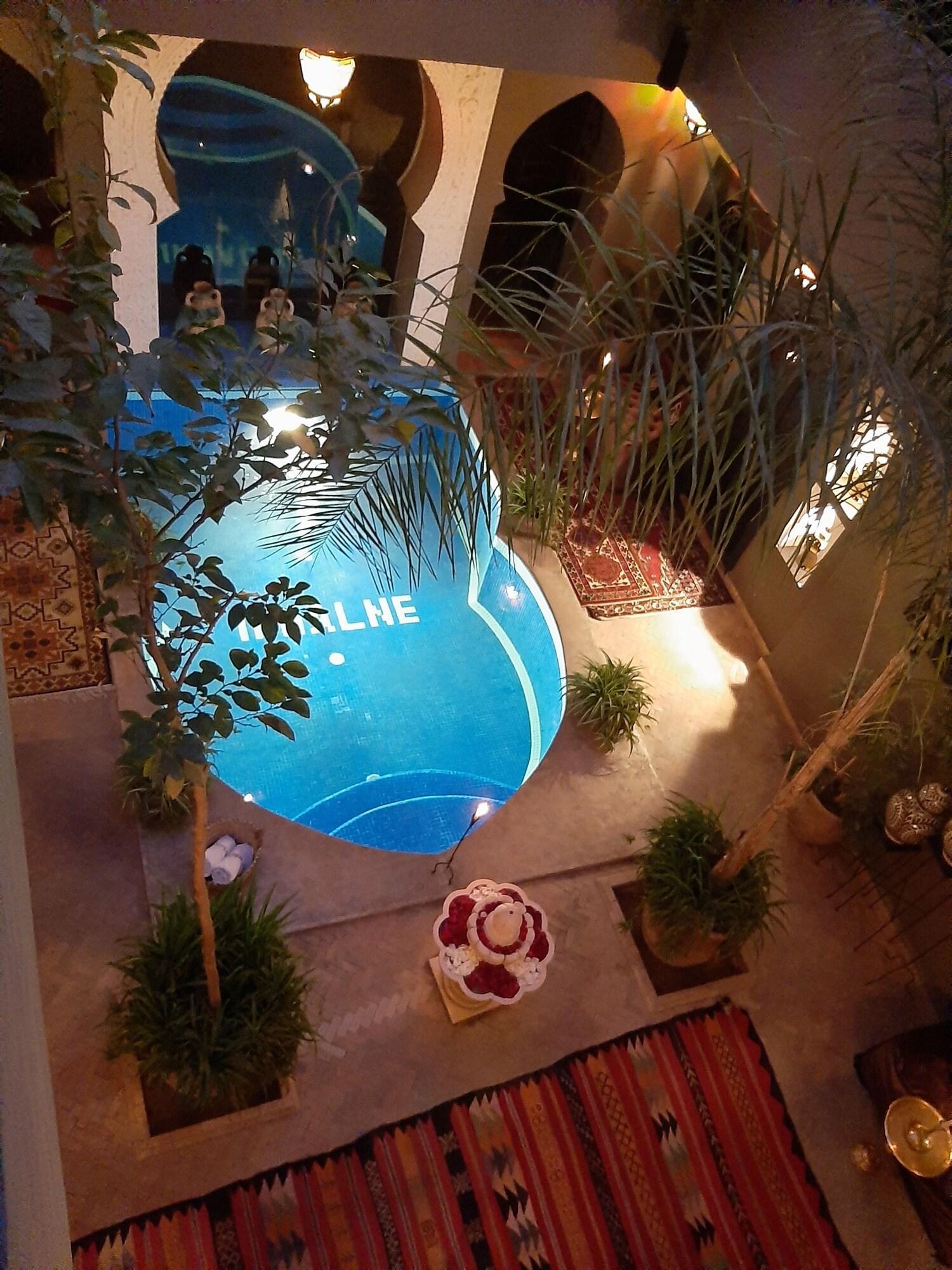 Vista Exterior Riad Irhalne