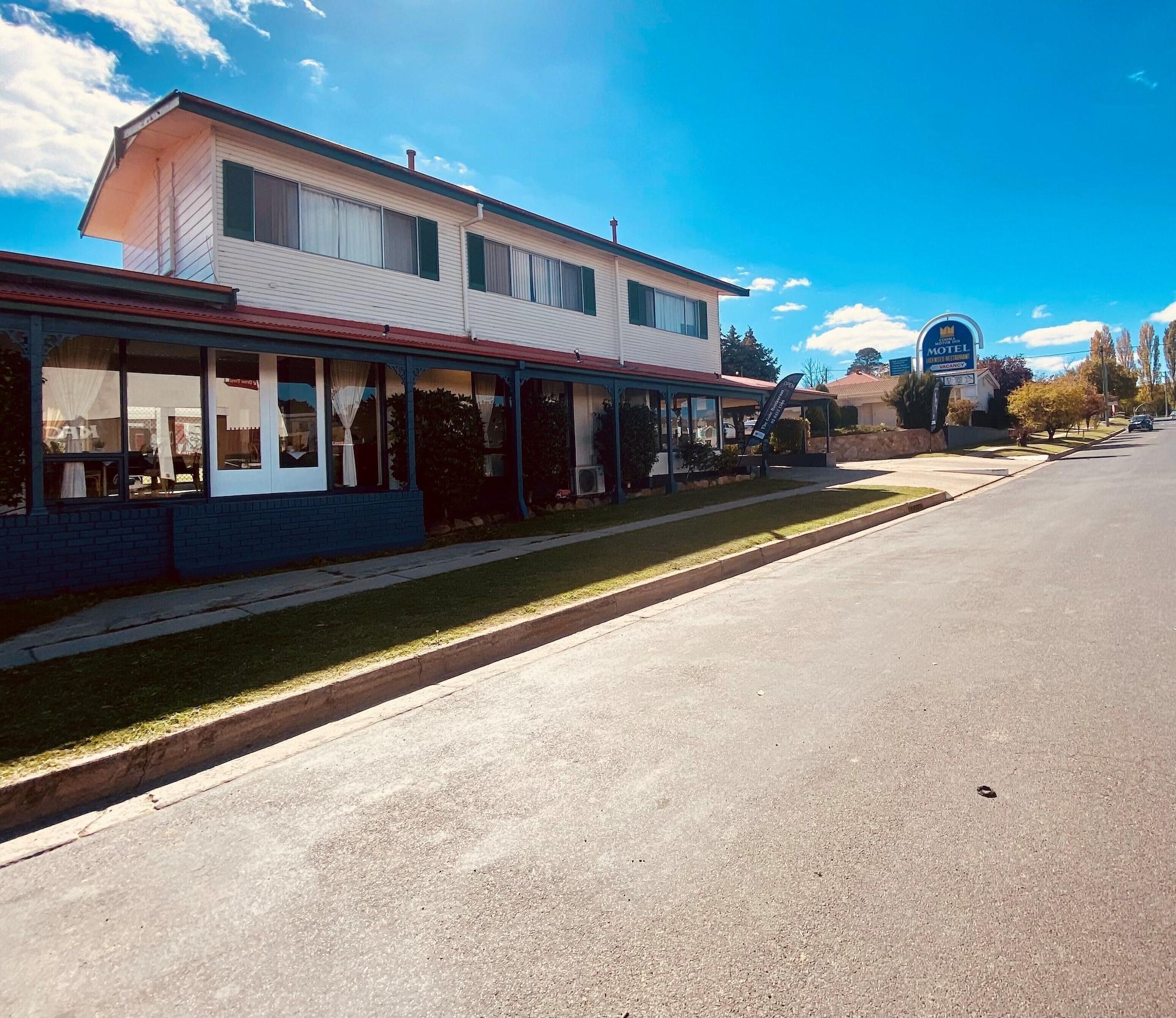 Varios Cooma Motor Inn