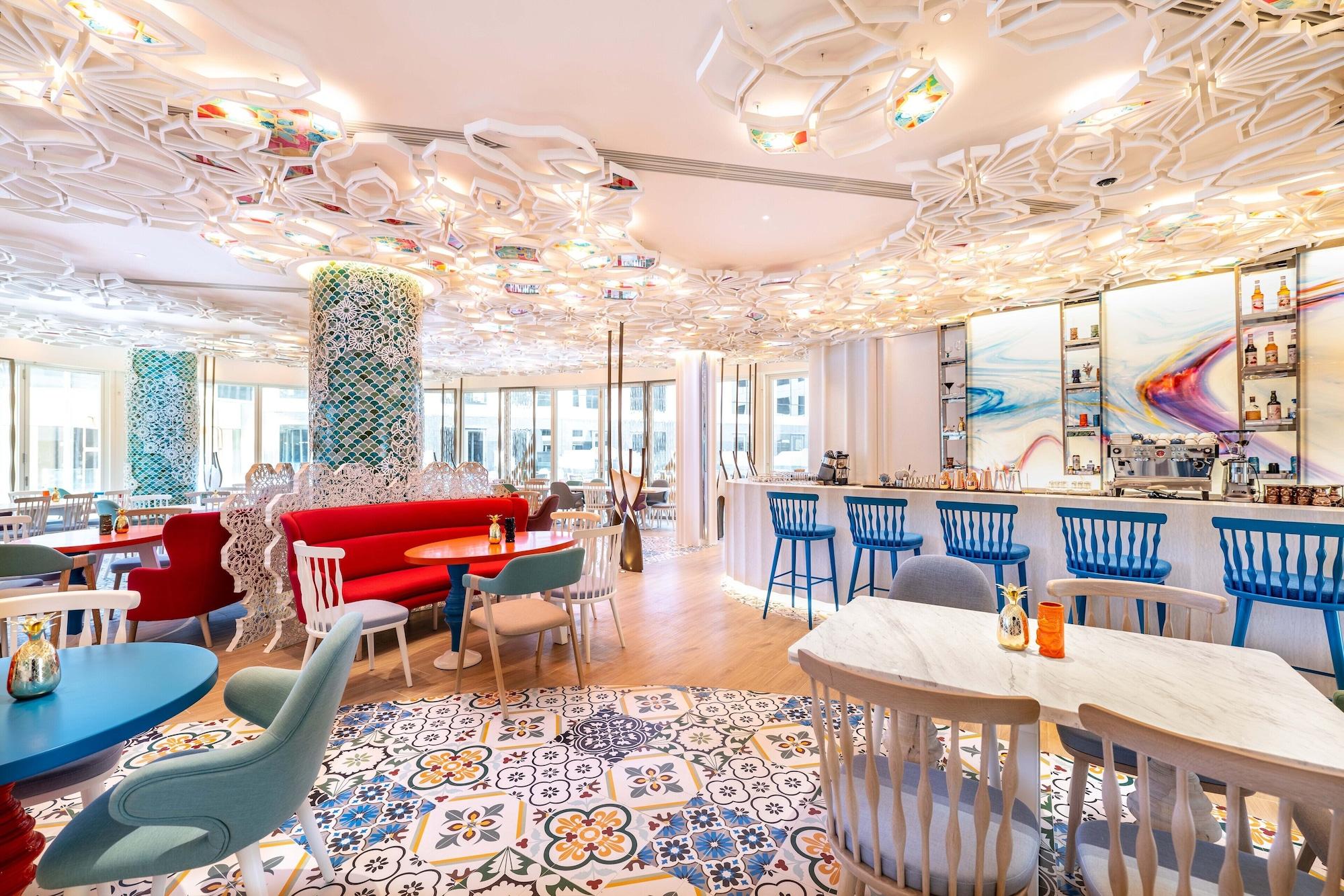 Restaurant Regala Skycity Hotel