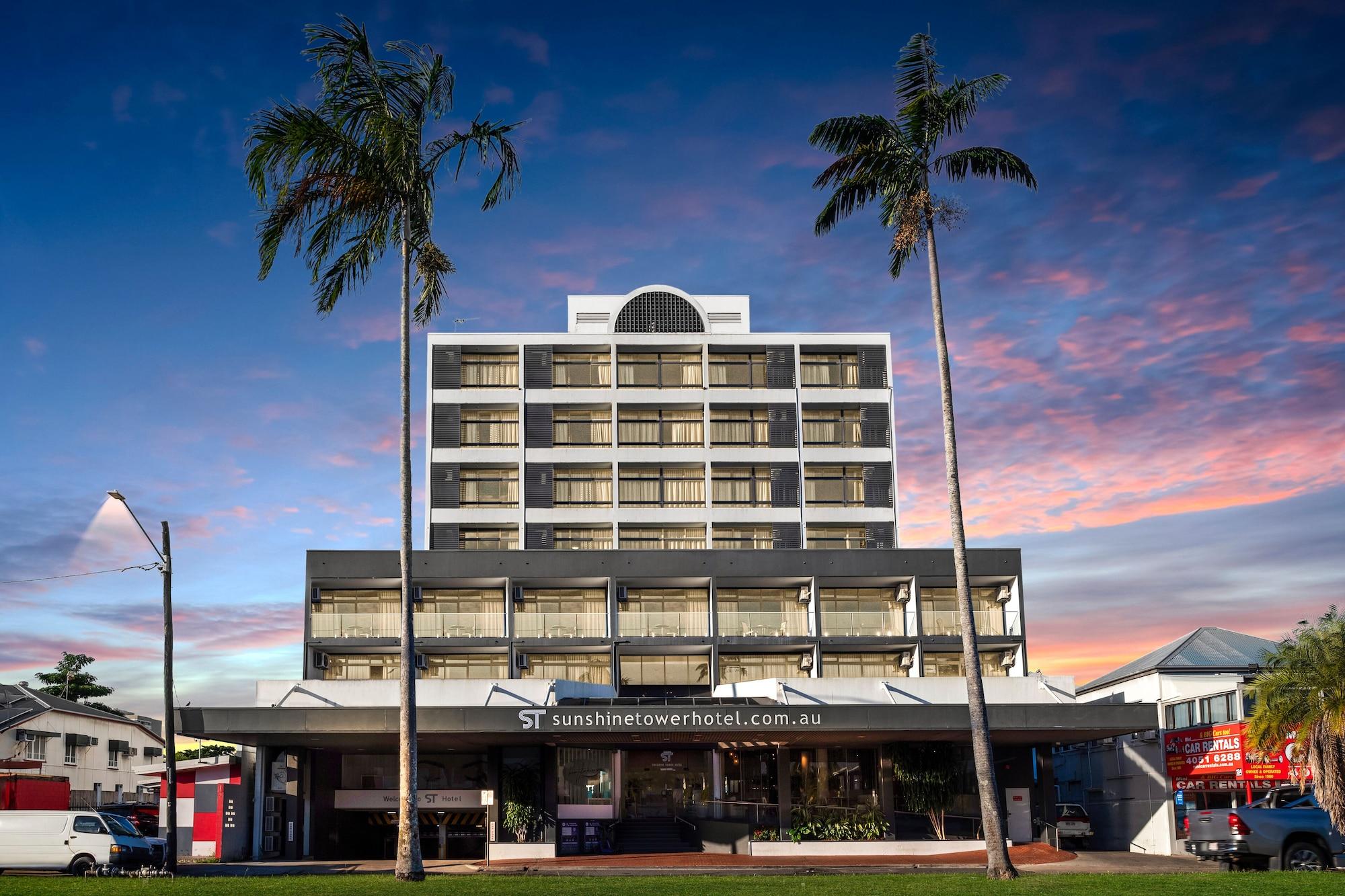 Vista Exterior Sunshine Tower Hotel