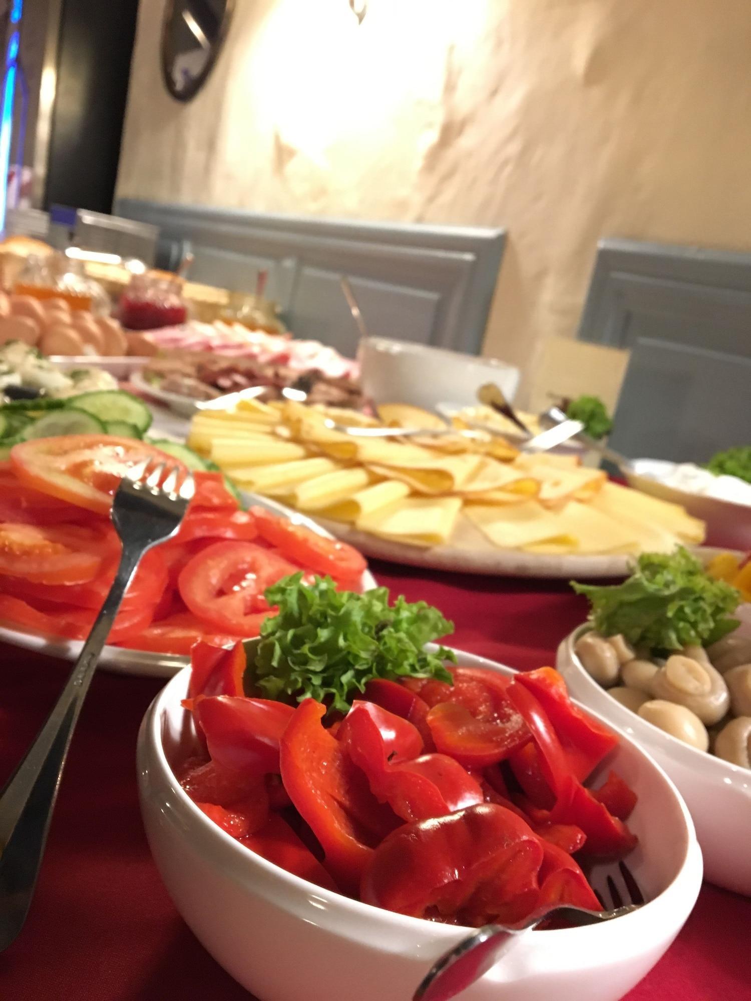 Restaurant Scharffenberg Apartments Main Square