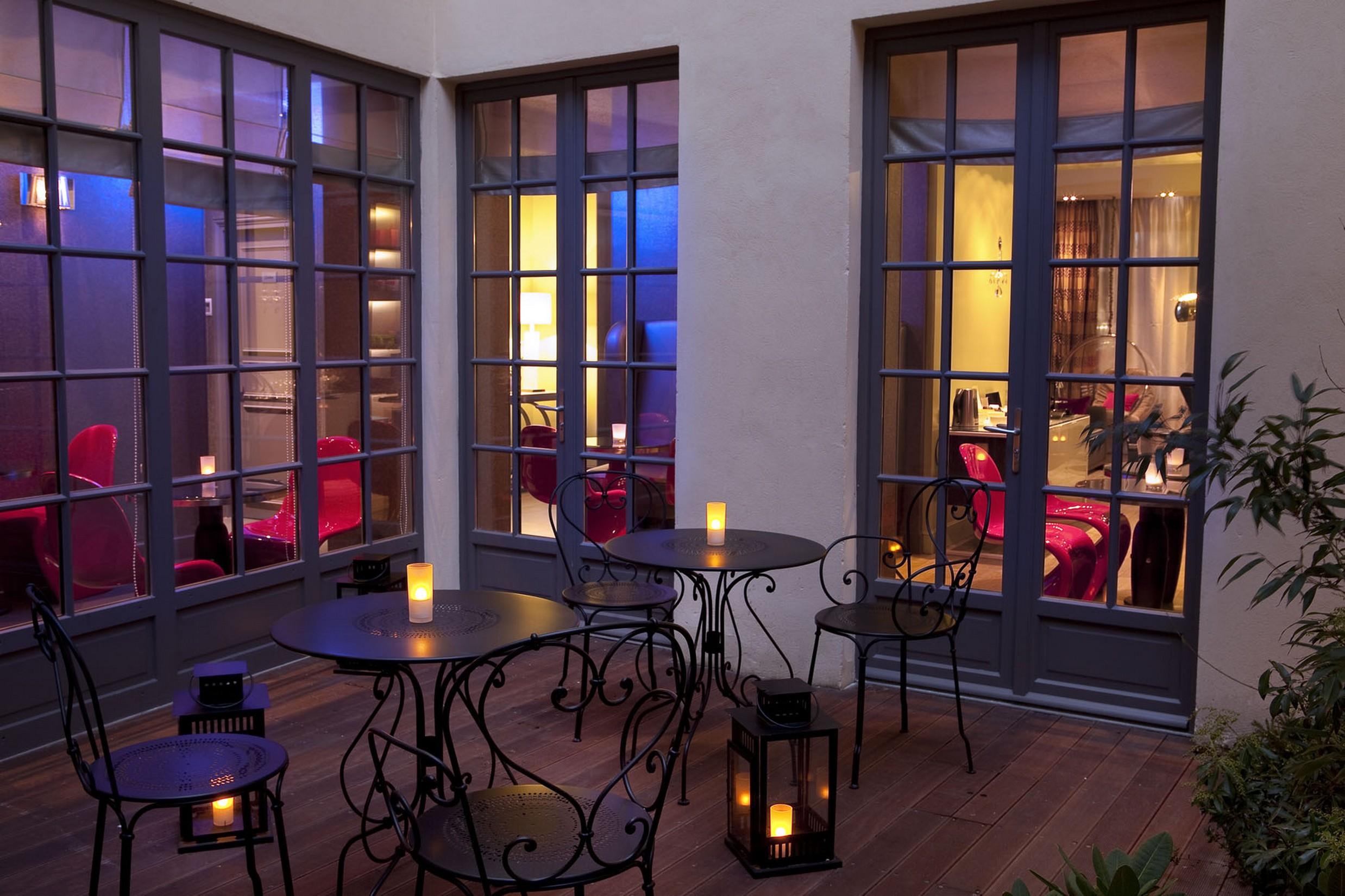 Varios Le Petit Paris