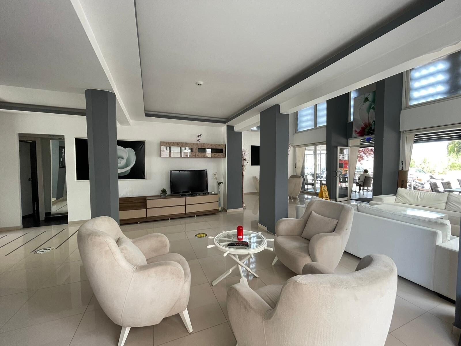 Vista Lobby Gold Butik Hotel