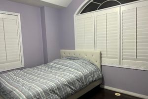 Alquiler Vacacional - Beautiful house in Milton. 1 hr drive to Niagara Falls. 1/2 hr drive to Toronto.