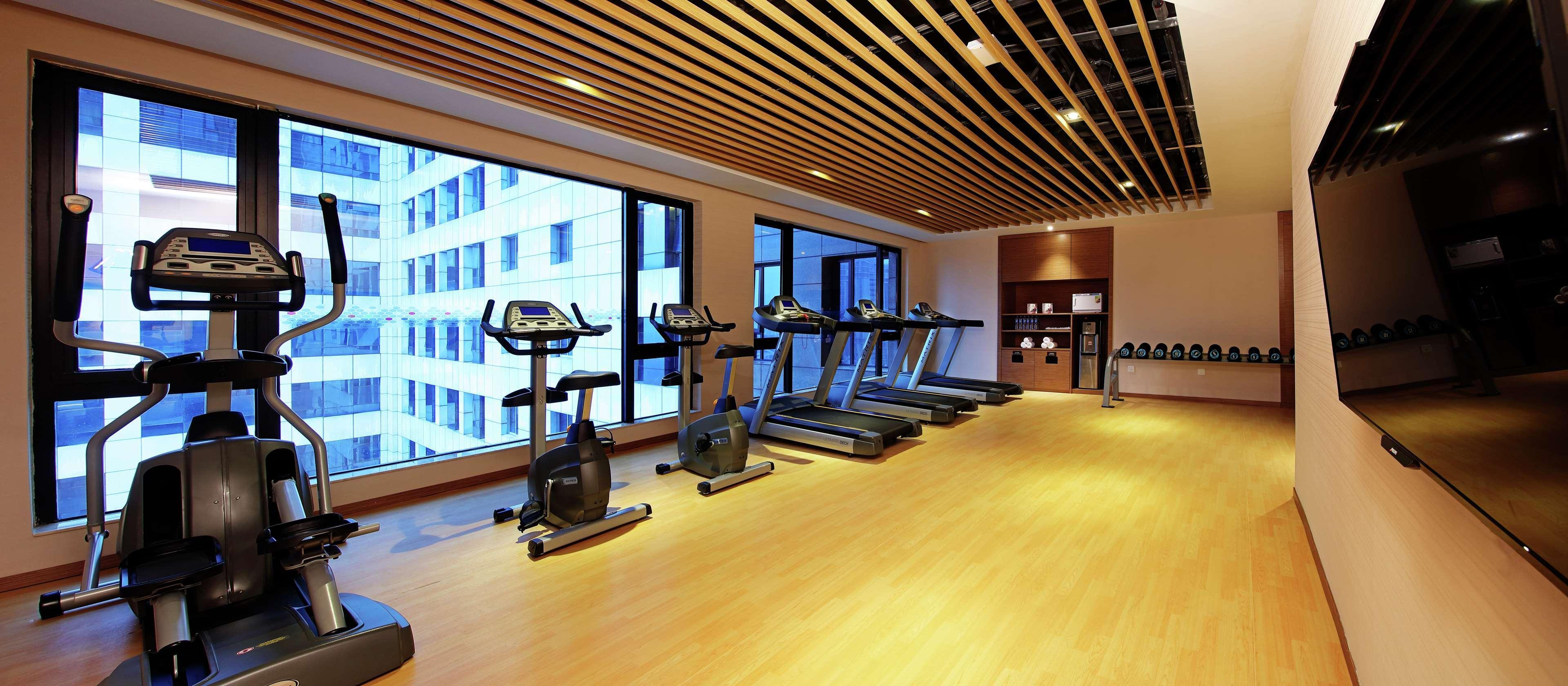 Gimnasio Hampton by Hilton Guilin Lingui