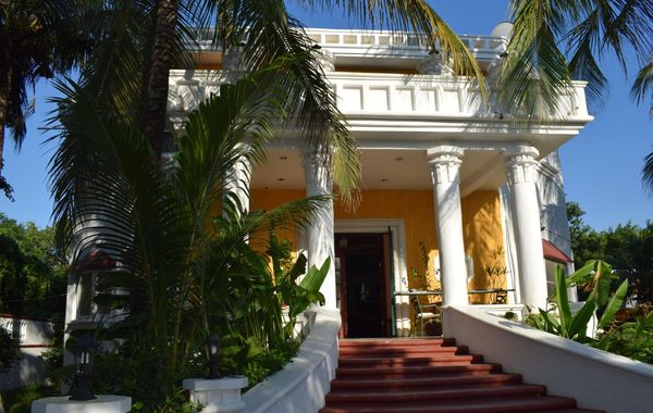 Mansion Giahn Inn - Hoteles cerca del Aeropuerto de Cancún